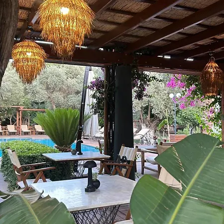 Dolce Luxury Hotel *