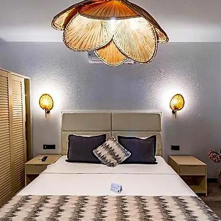 Dolce Luxury Hotel 3*